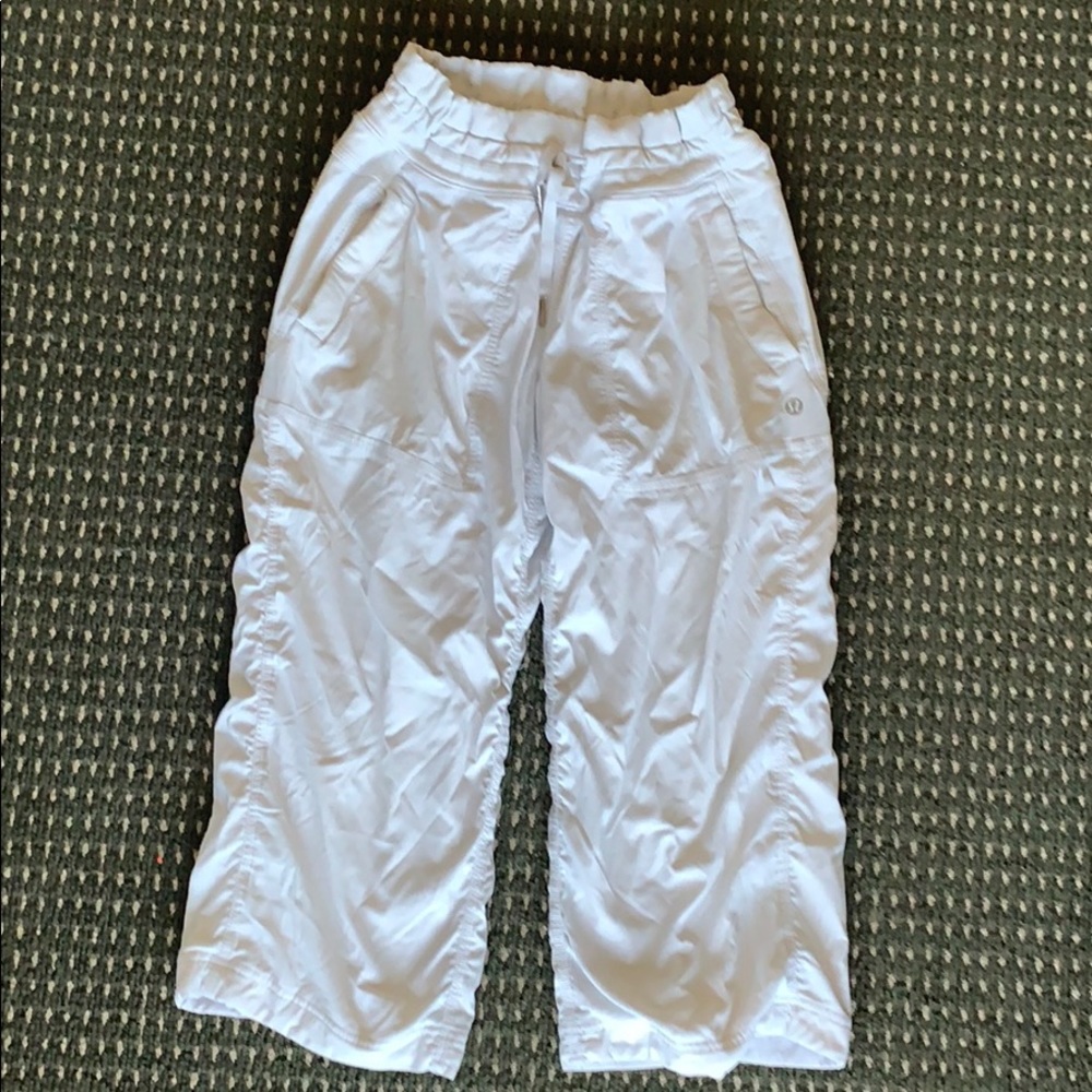 Lululemon Capri sweats